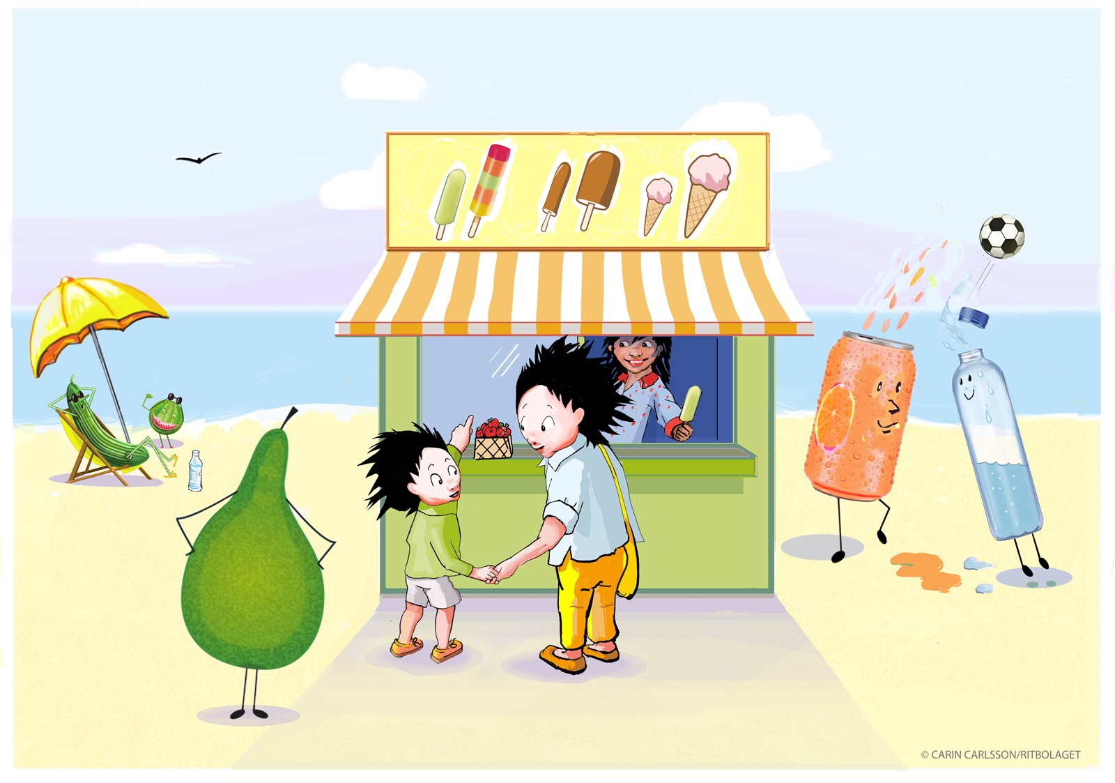 Lilla trollet och trollets pappa står på en sandstrand framför en glasskiosk och köpa glass. Pappa håller lilla trollet i handen och med den andra handen pekar lilla trollet på en glass.